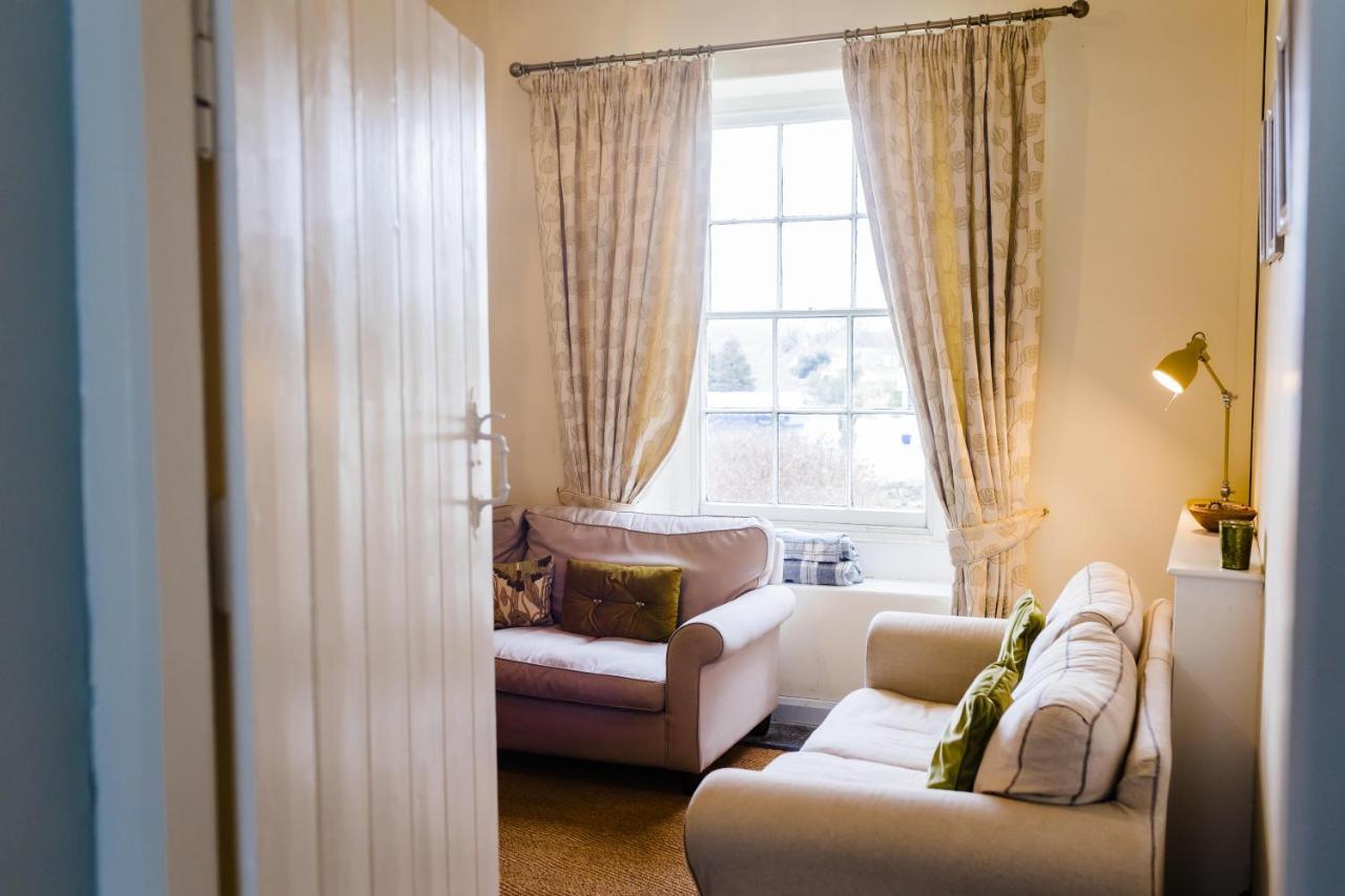 May Tree Cottage Manorbier 5 Mins From The Beach Sleeps 4 Exterior foto